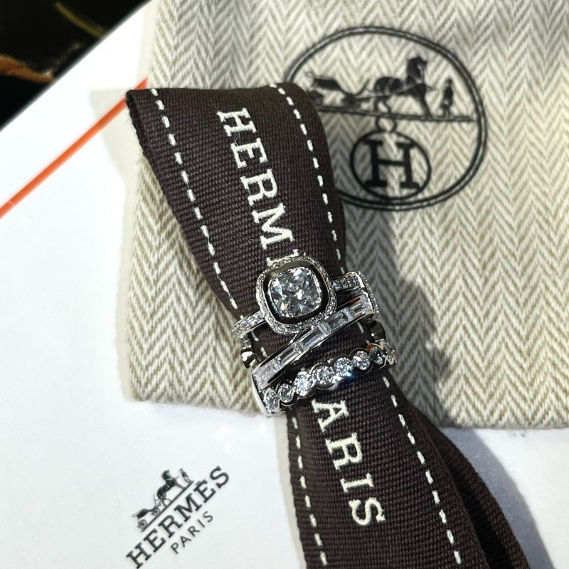 Hermes Ring