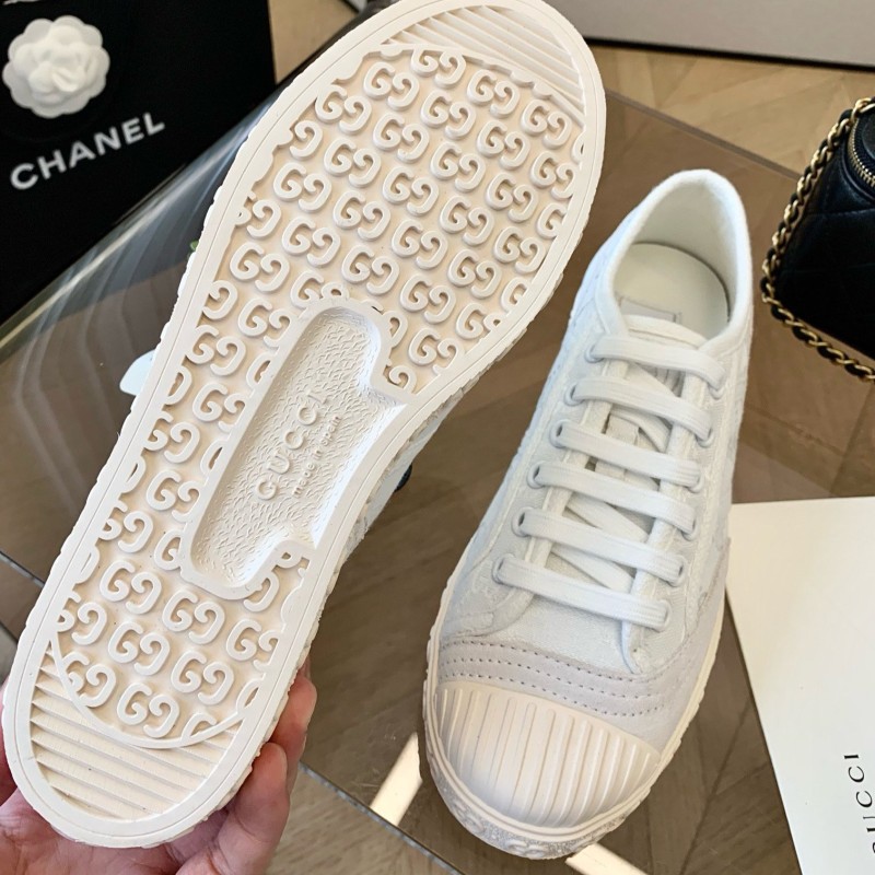 Gucci Unisex Canvas Shoes