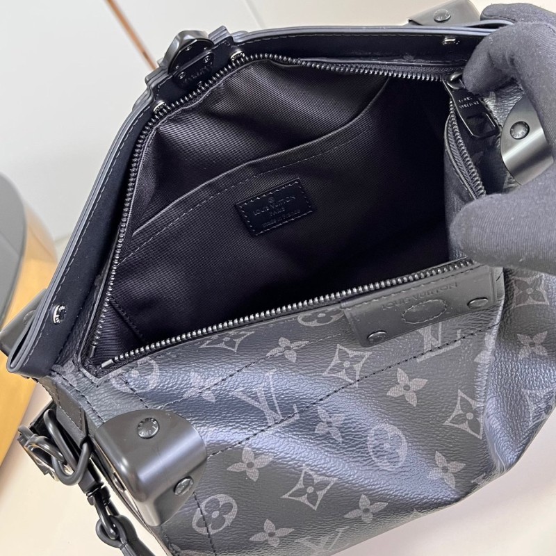 Lv Soul Trunk East West