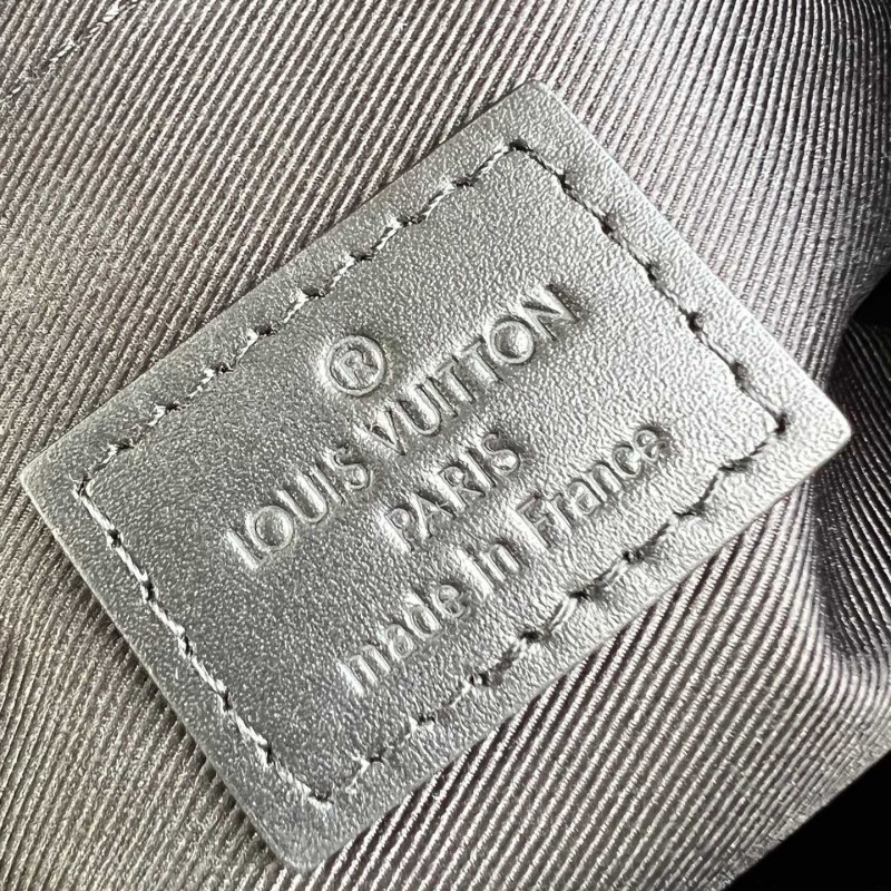 Lv Soul Trunk East West