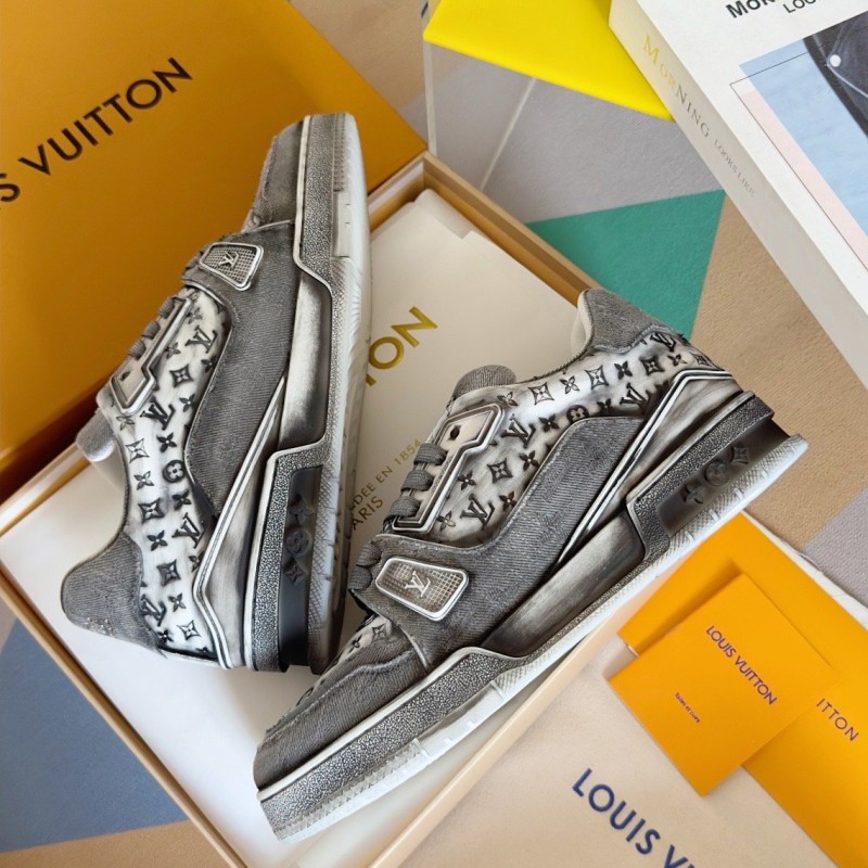 LV Unisex Trainer 
