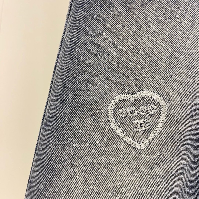 Chanel Jeans