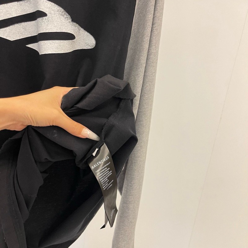 Balenciaga Long Sleeves Tee