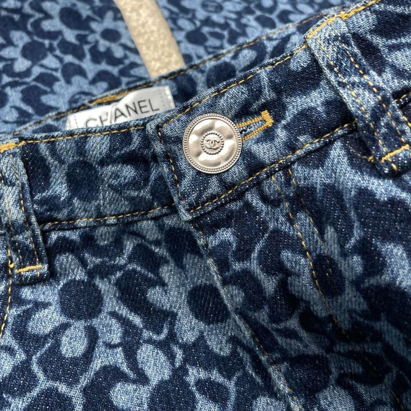 Chanel Jeans