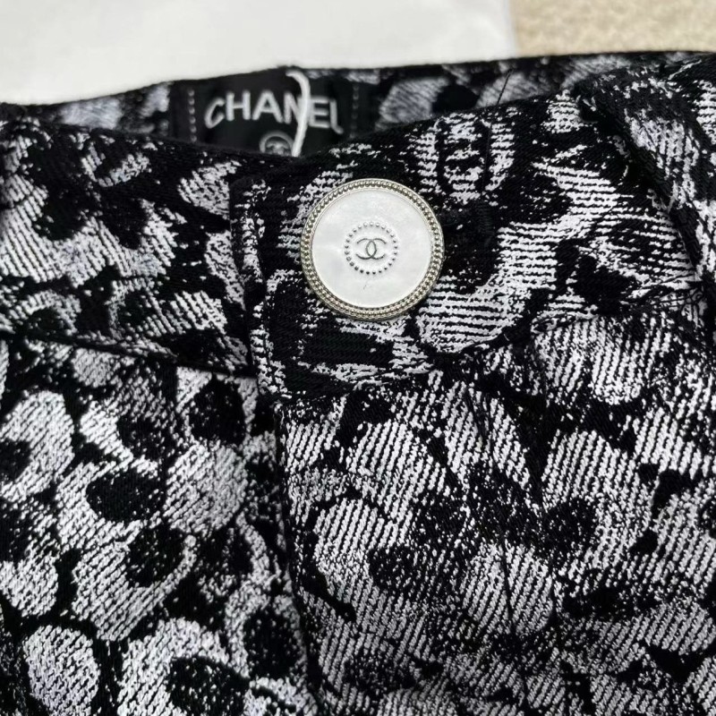 Chanel Jeans