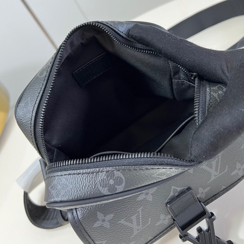 Lv Getaway Messenger Bag