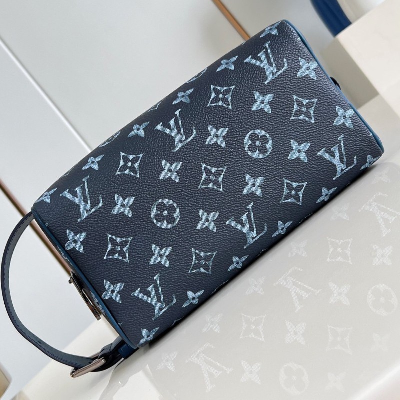 Lv Locker Dopp Kit