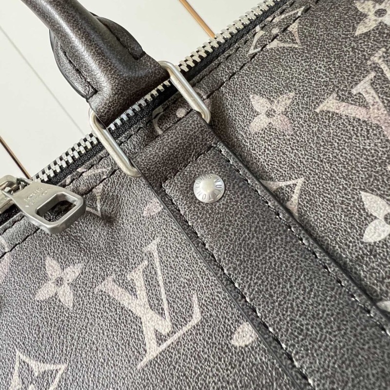 Lv Keepall Bandouliere 50
