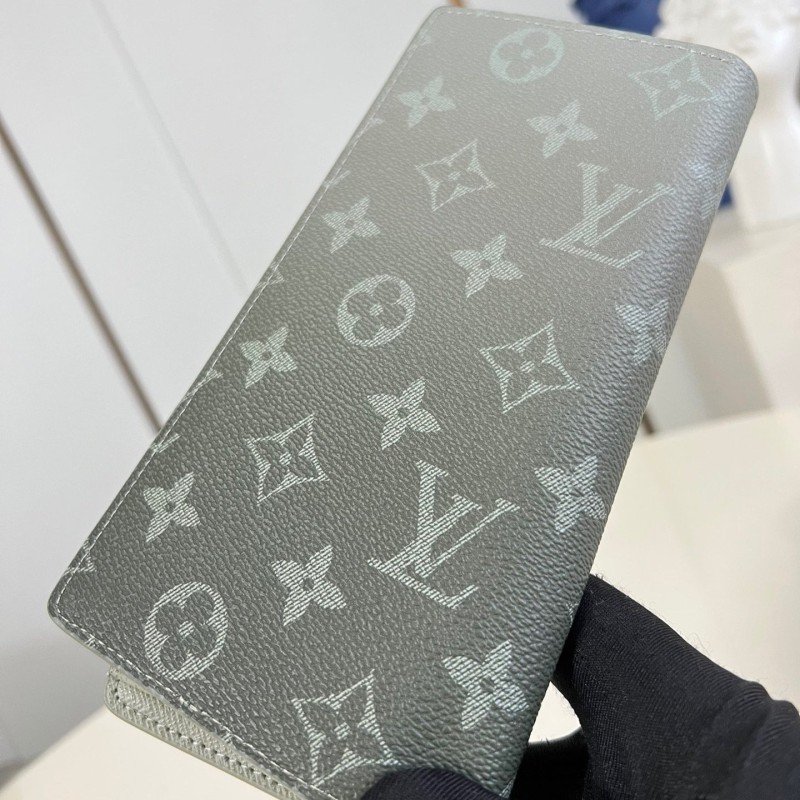Lv Long Wallet