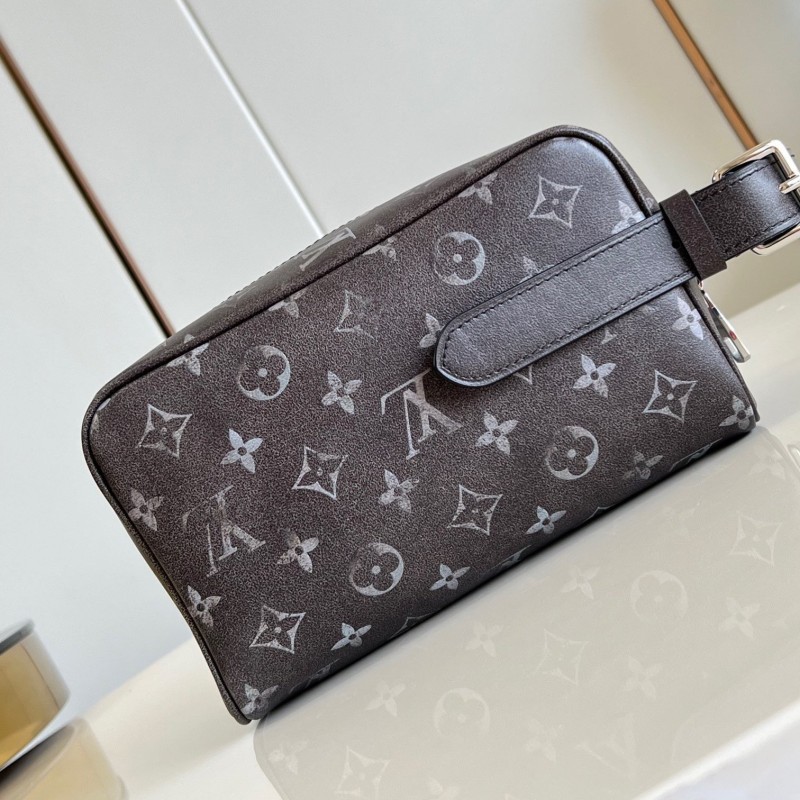 Lv Locker Dopp Kit