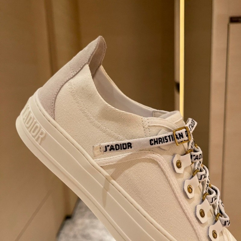 Walk N Dior Sneaker 