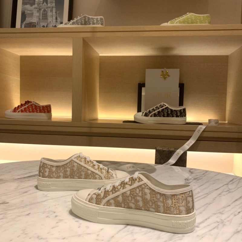 Walk N Dior Sneaker 