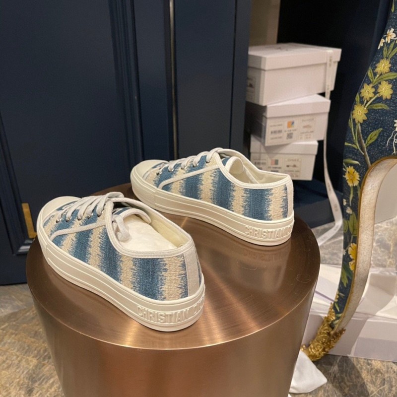 Walk N Dior Sneaker 