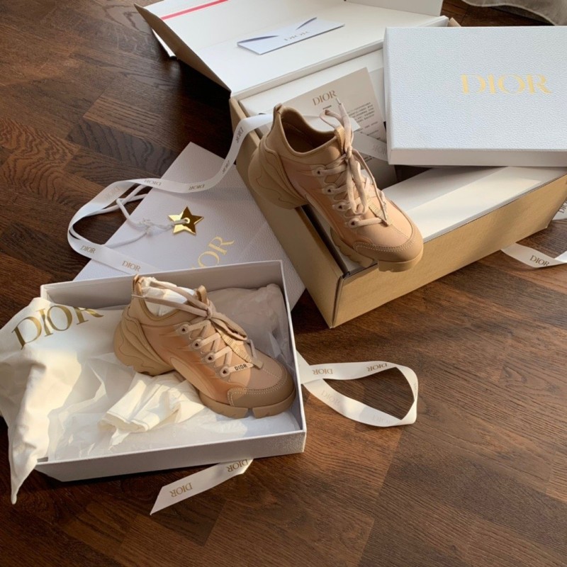 Dior D-Connect 老爹鞋