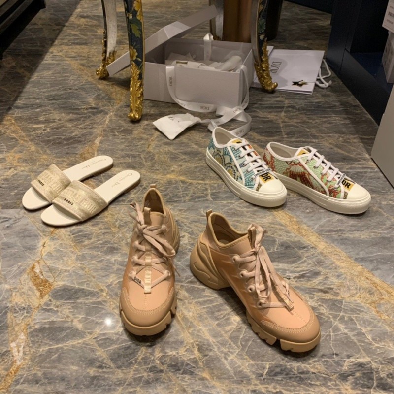 Dior D-Connect 老爹鞋