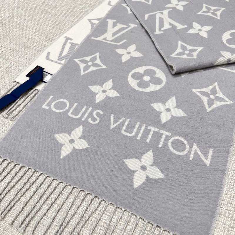 LV Long Scarf & Bennie Hat