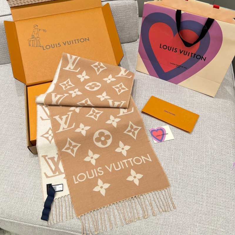 LV Long Scarf & Bennie Hat