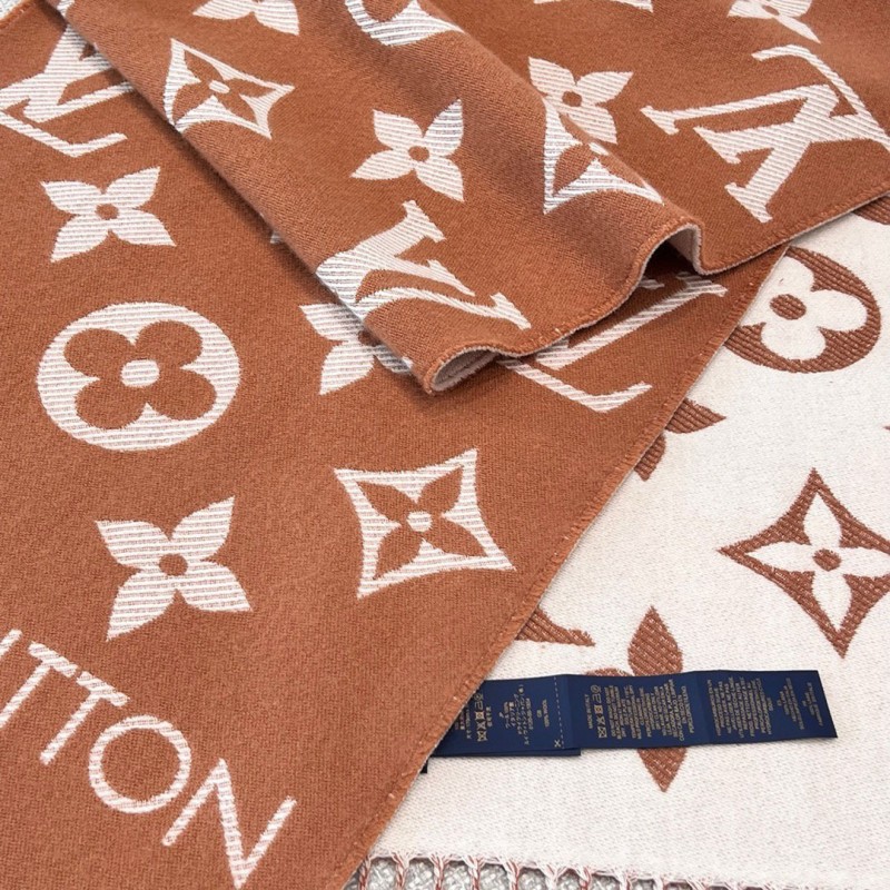 LV Long Scarf & Bennie Hat