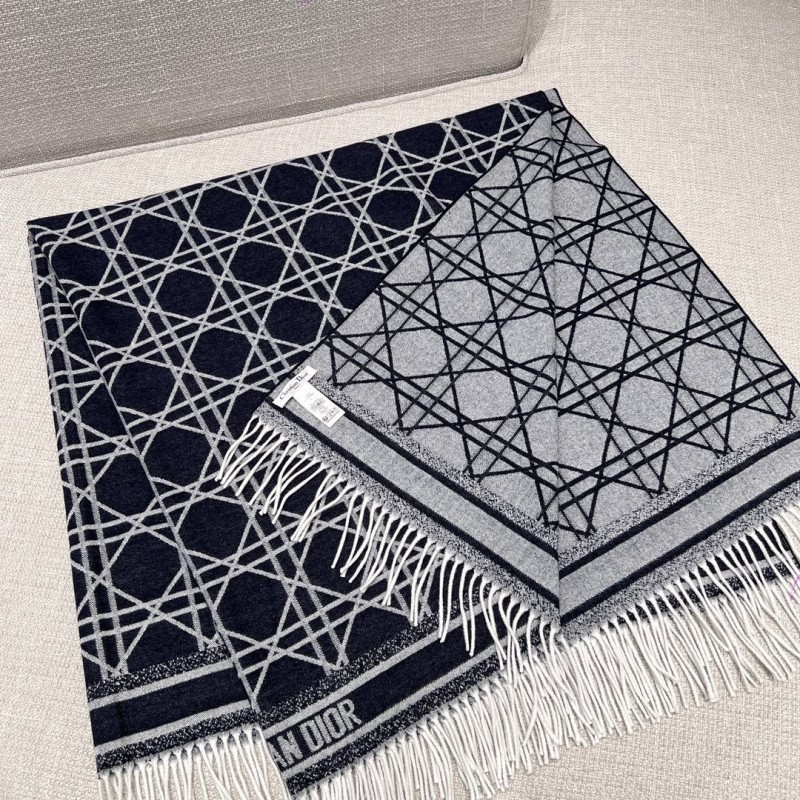 Dior Shawl