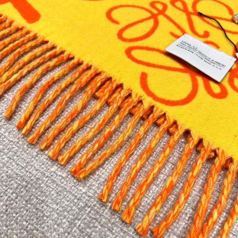 Loewe Scarf