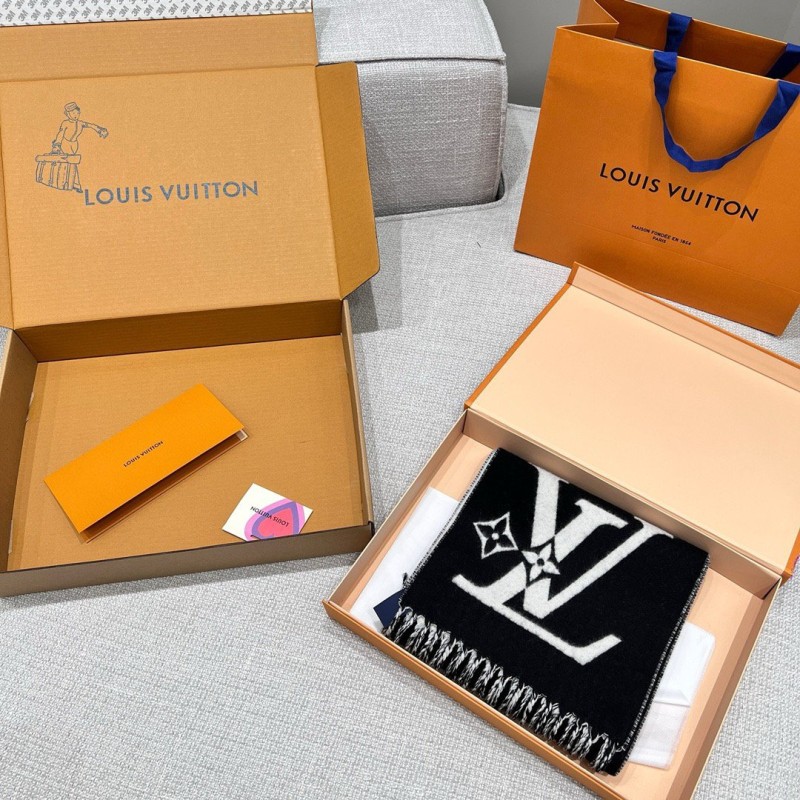 LV Scarf