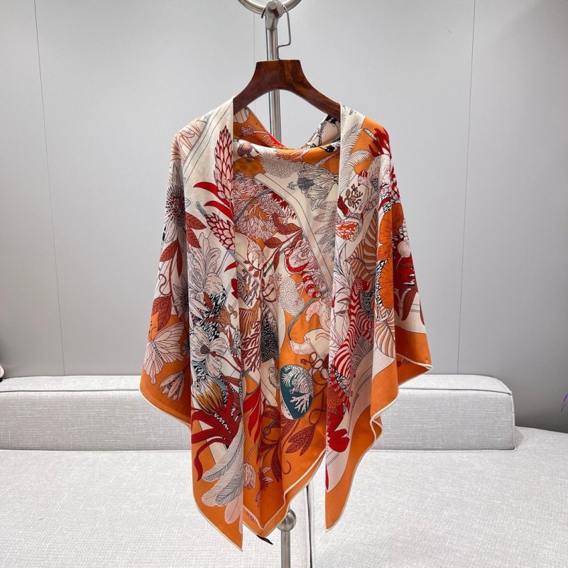 Hermes Poncho