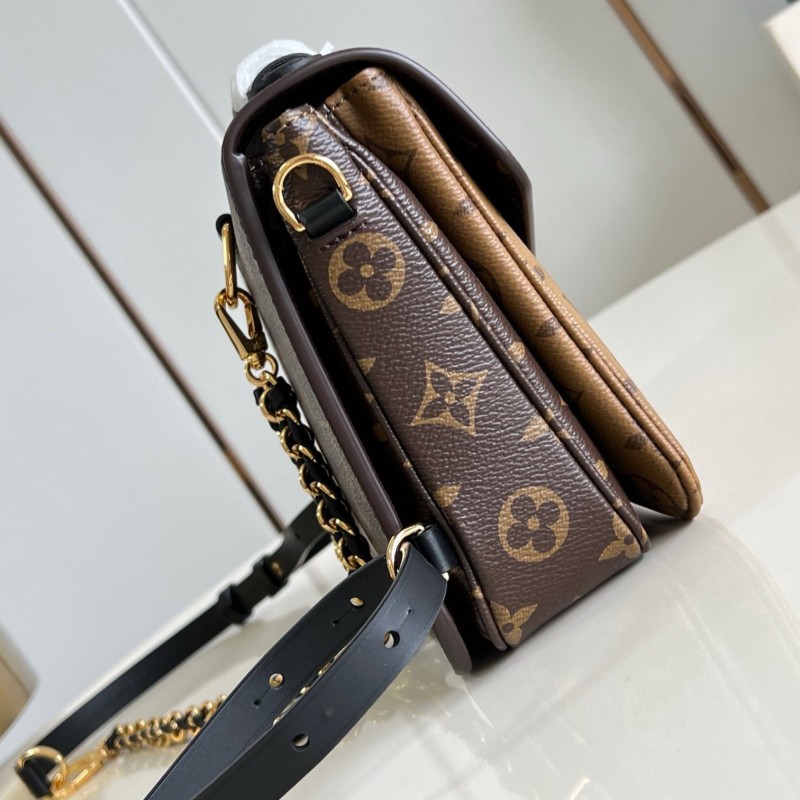 LV Pochette Metis