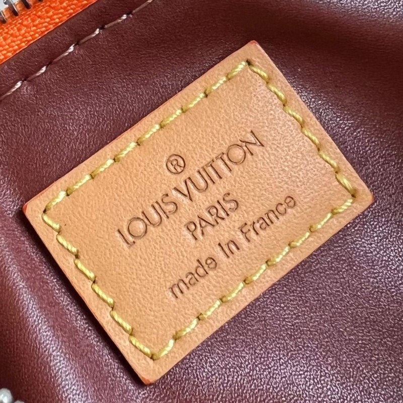 LV Speedy P9 Bandouliere 40