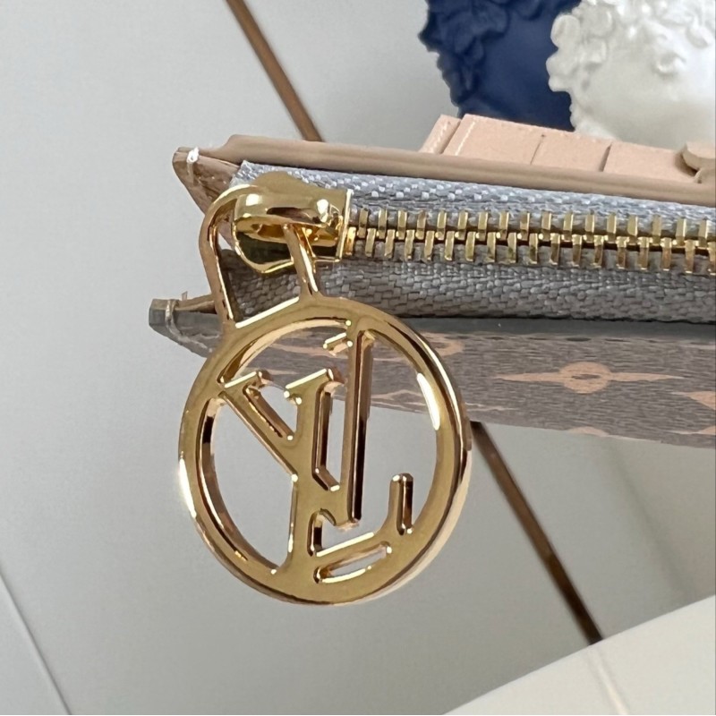 LV Lisa Wallet