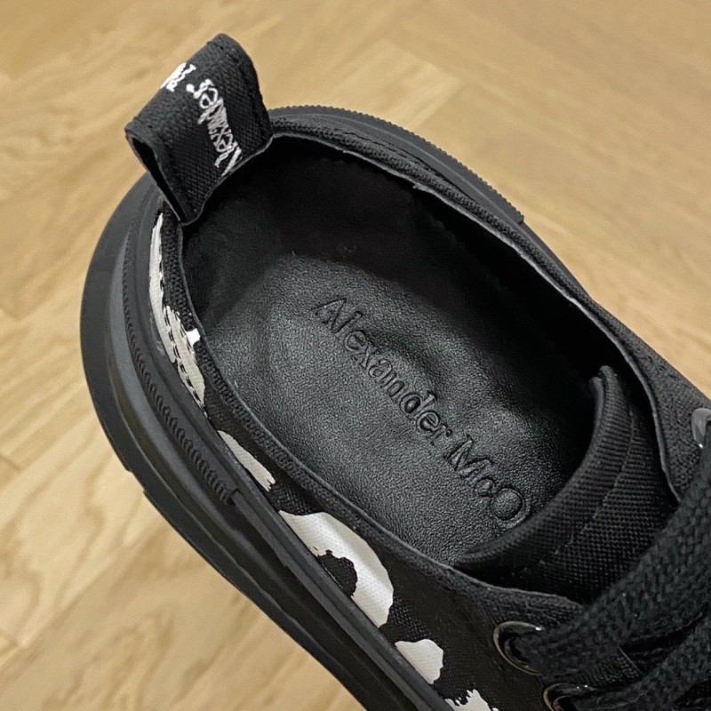 McQueen Unisex Shoe