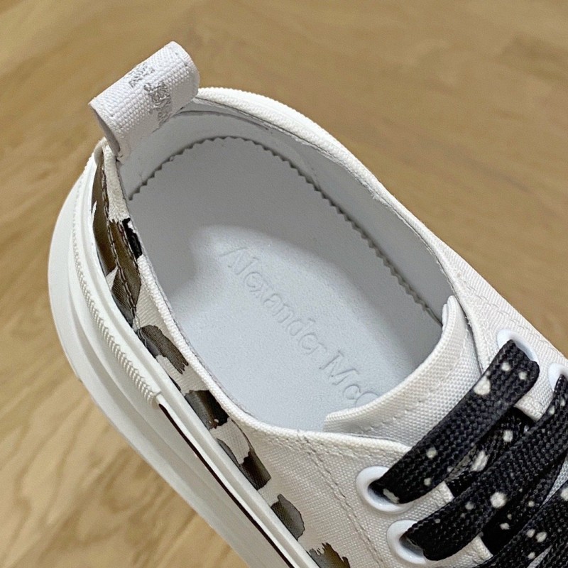 McQueen Unisex Shoes