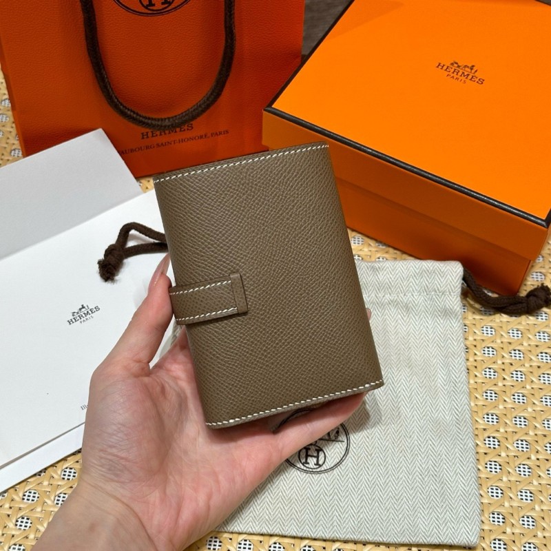 Hermes Bearn Wallet