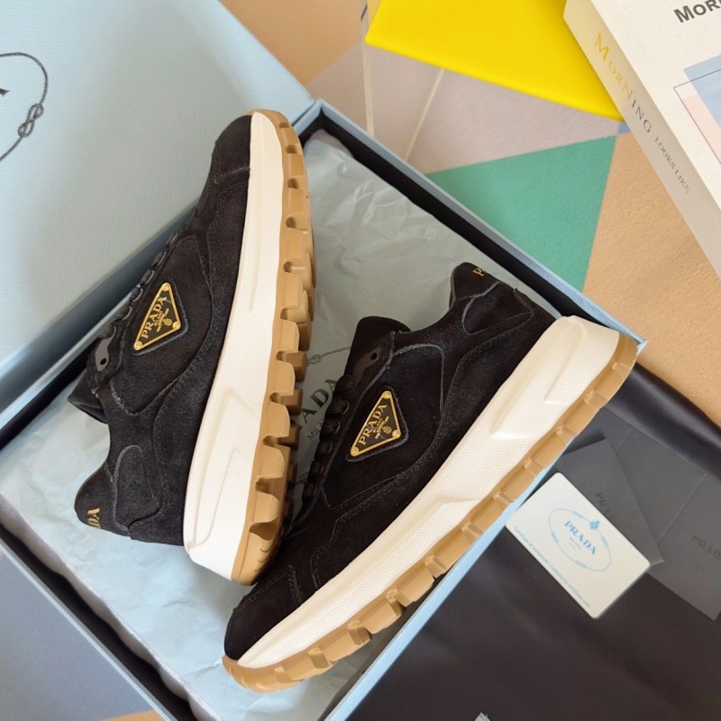 Prada Unisex Re-Nylon Sneaker