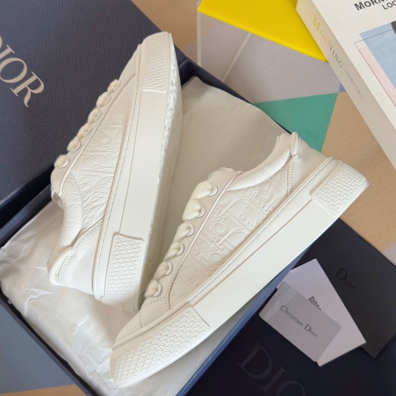 Dior Unisex Sneaker B33