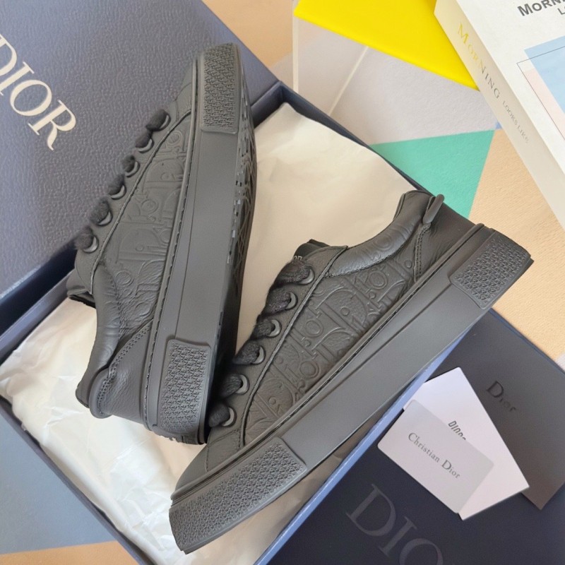 Dior Unisex Sneaker B33