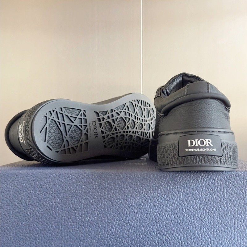 Dior Unisex Sneaker B33