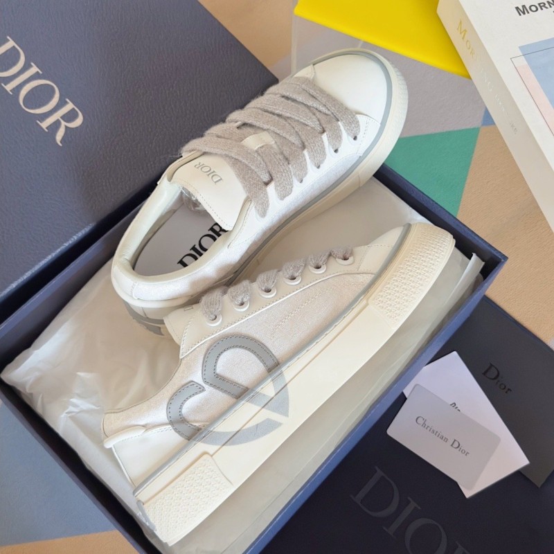 Dior Unisex Sneaker B33