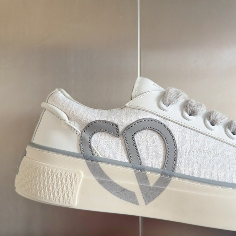 Dior Unisex Sneaker B33