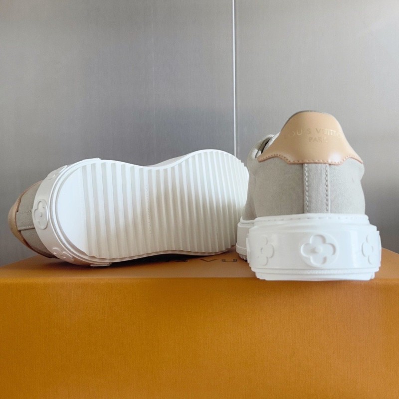 Lv Time Out Sneaker