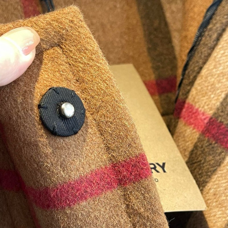 Burberry Unisex Jacket