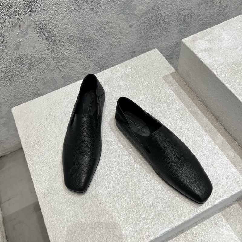 Bottega Veneta Adamo Loafer Shoes