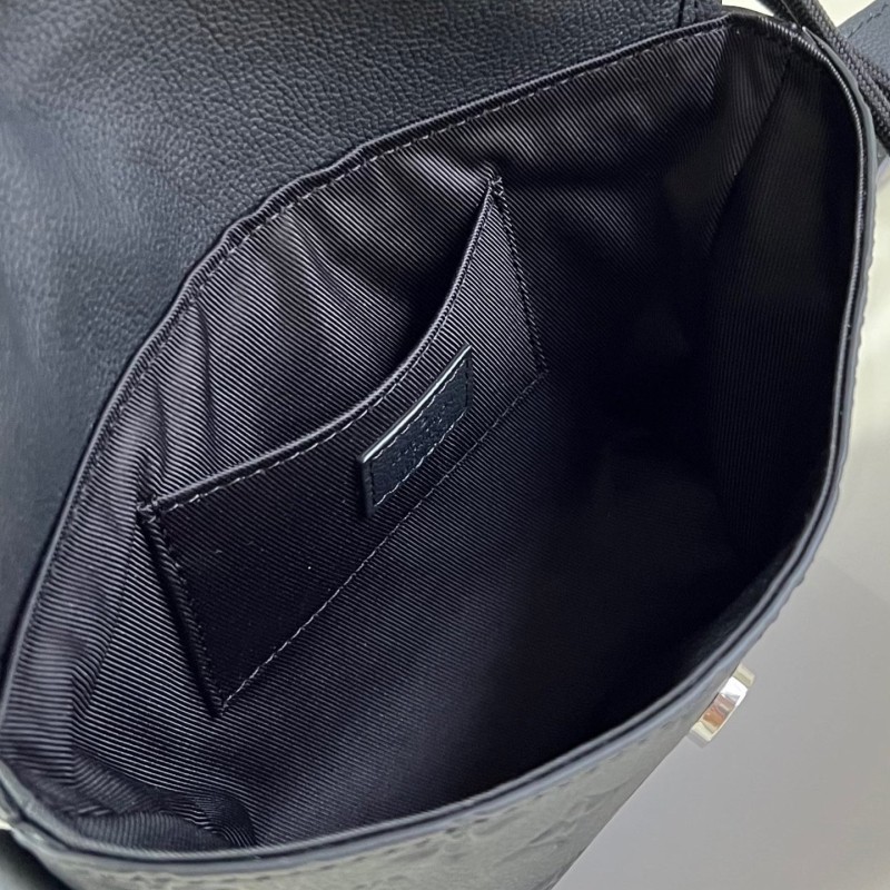 Lv Pulse Mini Messenger Bag