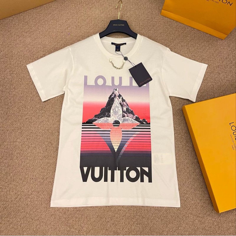 LV Tee