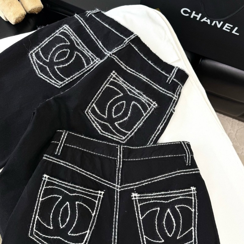 Chanel Jeans