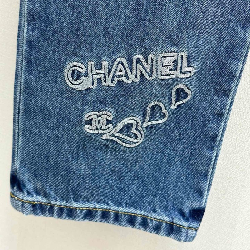 Chanel Jeans