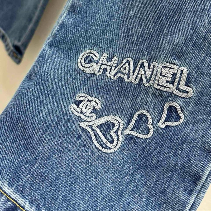 Chanel Jeans
