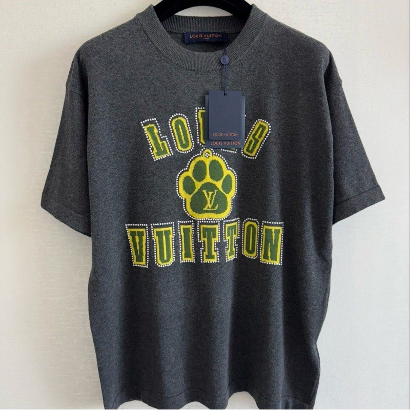 LV Tee