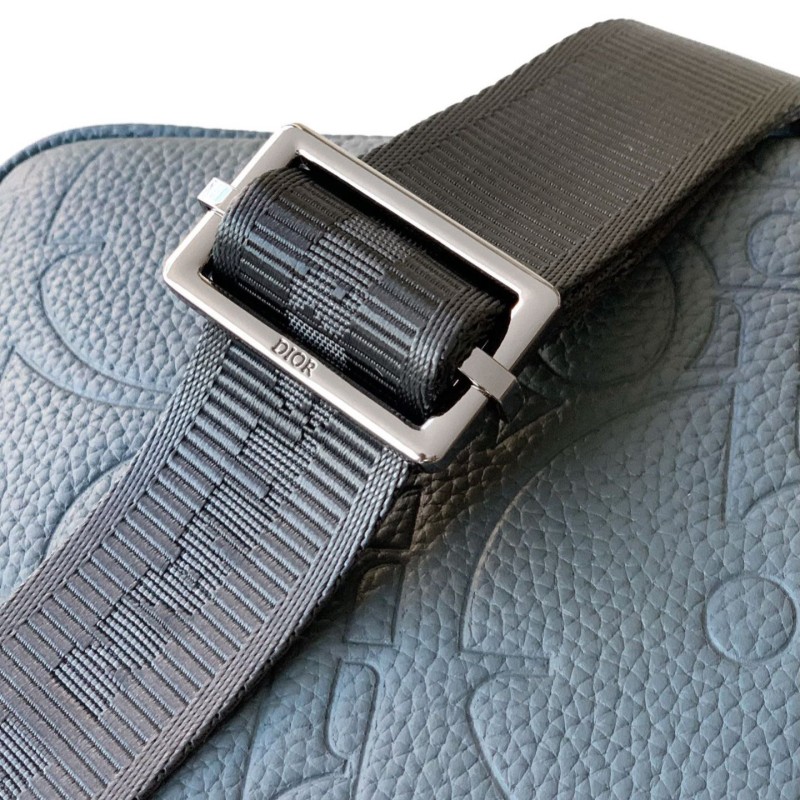 Dior Gravity Messenger Bag