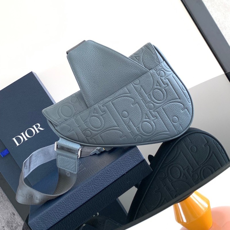 Dior Gravity Saddle Bag
