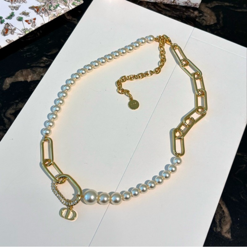 Dior Necklace